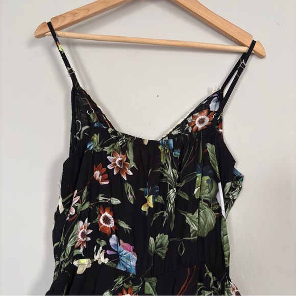 Coco + Carmen Black Floral Jumpsuit - Picture 6 of 15